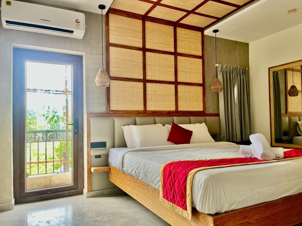 פונדיצ'רי Hotel Castle Manor - Auroville Beach מראה חיצוני תמונה